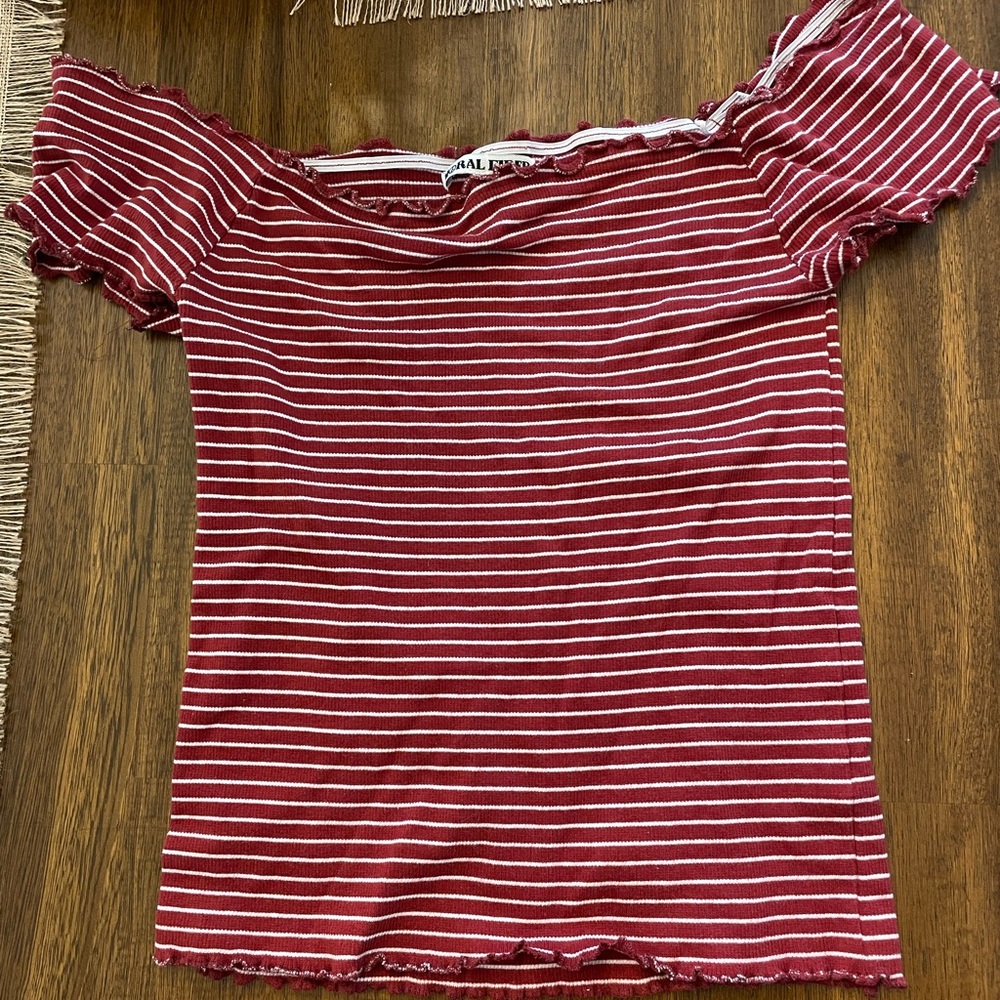Moral Fiber off shoulder top